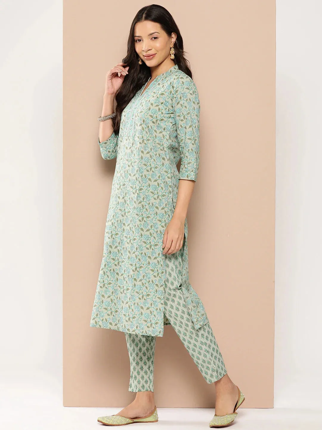 Green Floral Printed Regular Pure Cotton Kurta With Trousers & With Dupatta