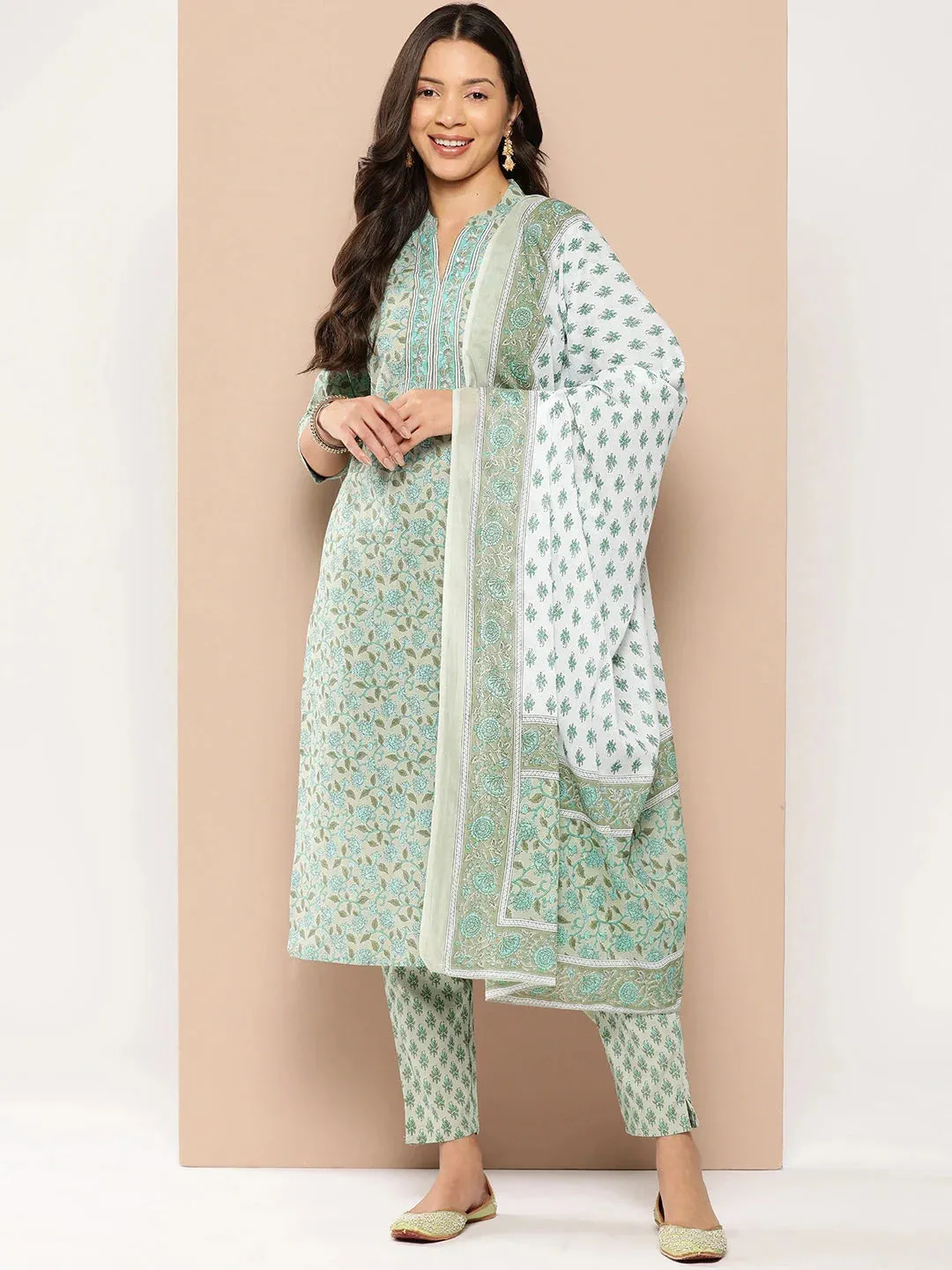 Green Floral Printed Regular Pure Cotton Kurta With Trousers & With Dupatta