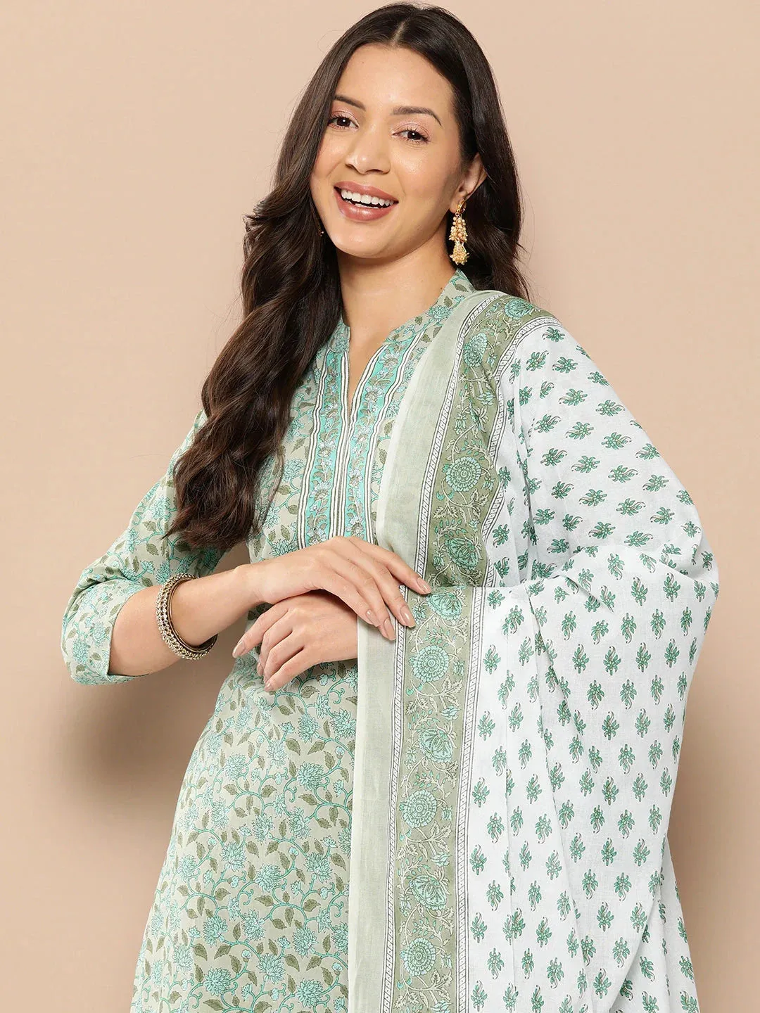 Green Floral Printed Regular Pure Cotton Kurta With Trousers & With Dupatta