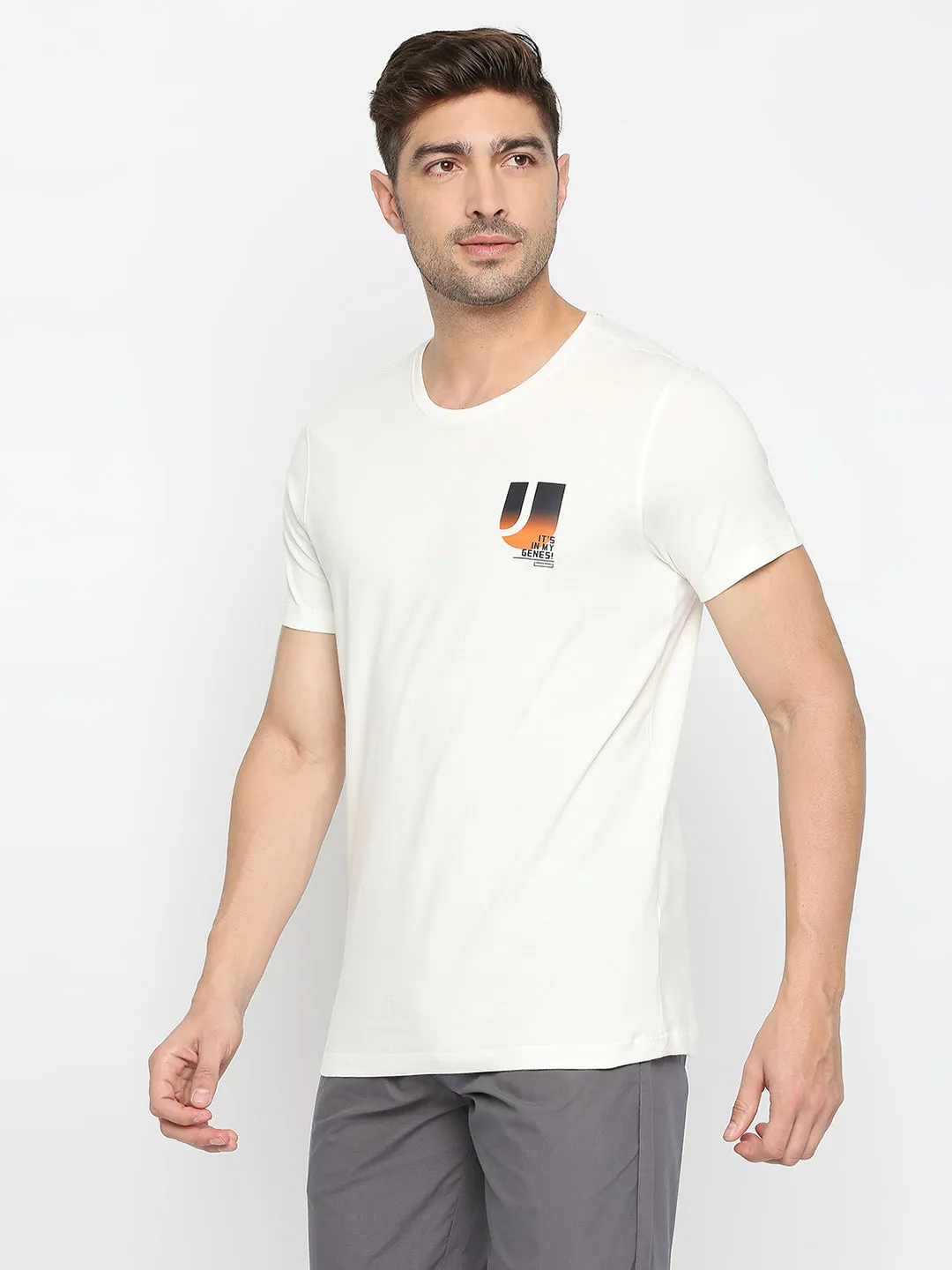 Men Premium Ecru Cotton Round Neck Plain Tshirt- Underjeans By Spykar