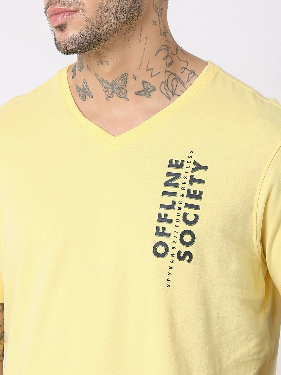 Spykar Men Powder Yellow Cotton Regular Fit V-Neck Printed T-Shirt