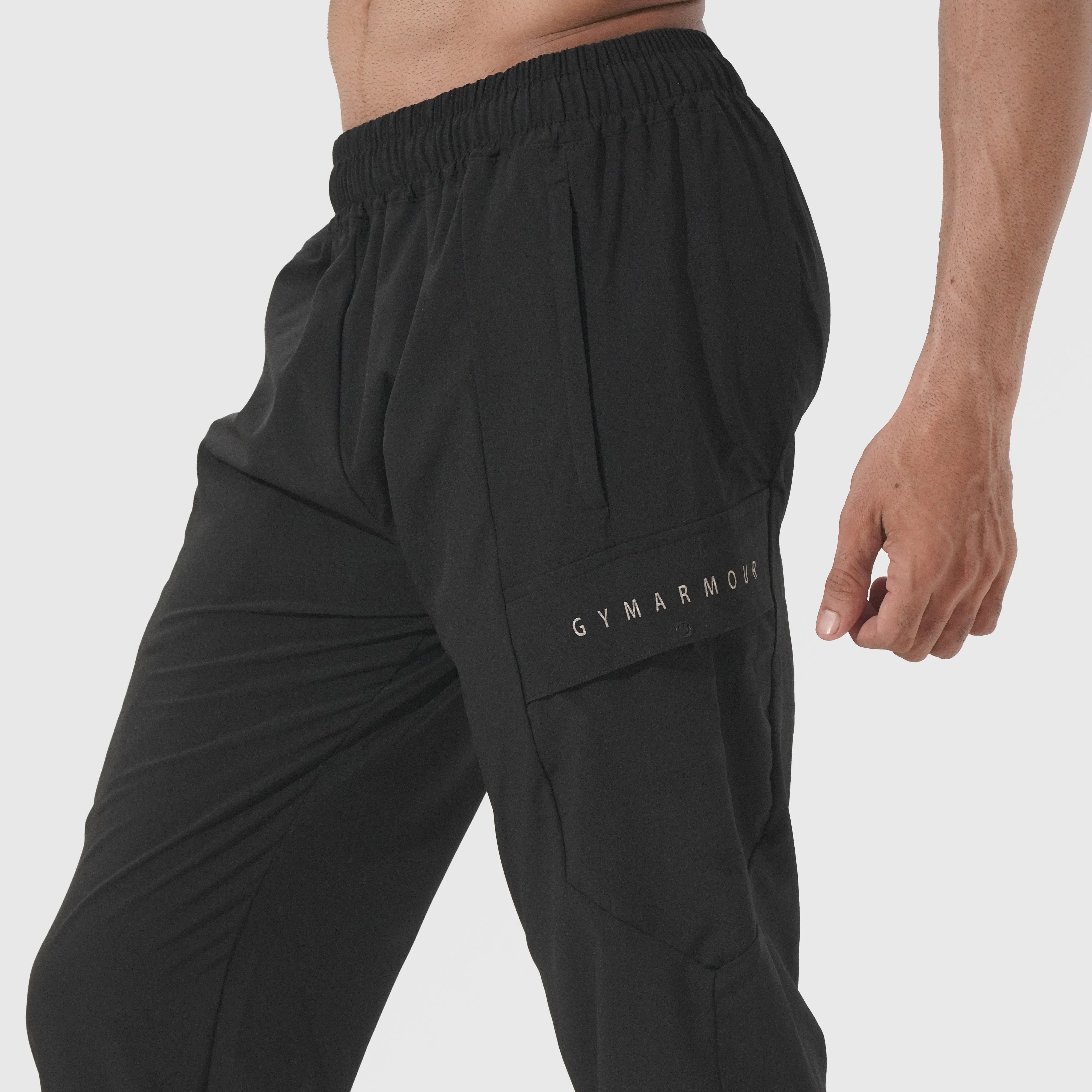 Vibra Joggers (Black)